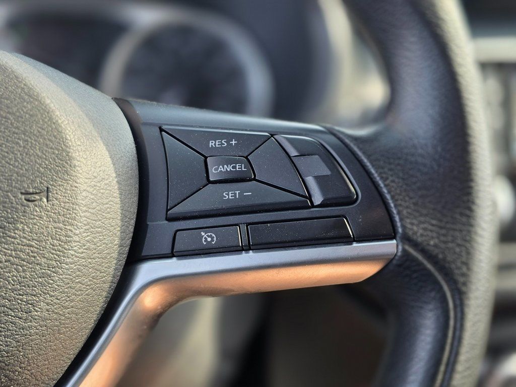 2021 Nissan Kicks S FWD - 22983104 - 25