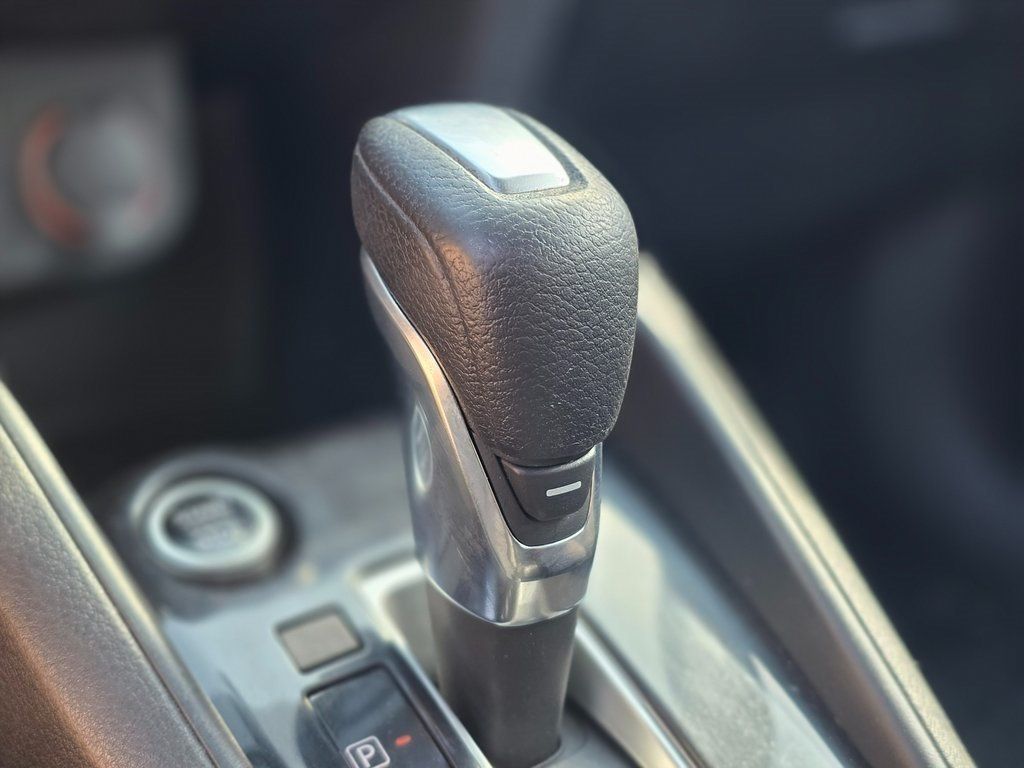 2021 Nissan Kicks S FWD - 22983104 - 31