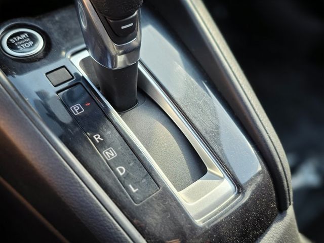 2021 Nissan Kicks S FWD - 22983104 - 32