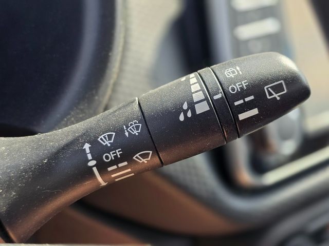 2021 Nissan Kicks S FWD - 22983104 - 38