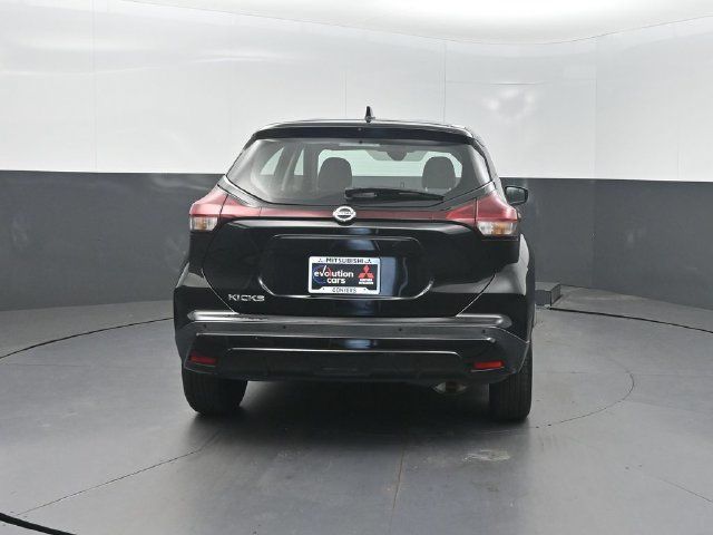 2021 Nissan Kicks S FWD - 23056815 - 24