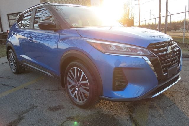 2021 Nissan Kicks SR FWD - 22990363 - 0