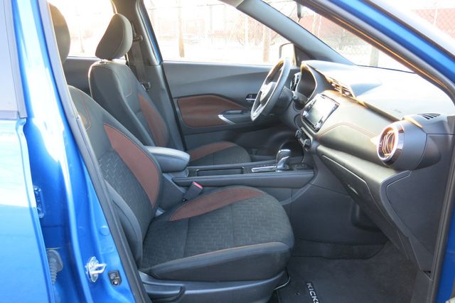 2021 Nissan Kicks SR FWD - 22990363 - 13