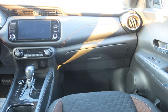 2021 Nissan Kicks SR FWD - 22990363 - 20