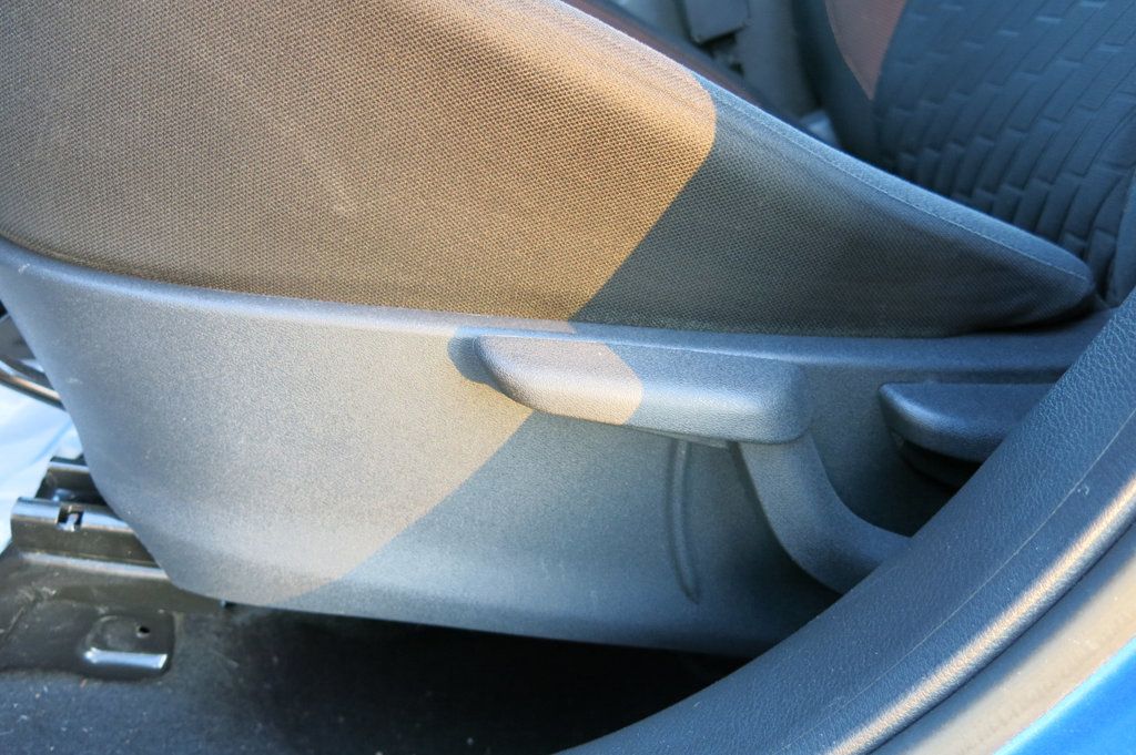 2021 Nissan Kicks SR FWD - 22990363 - 59