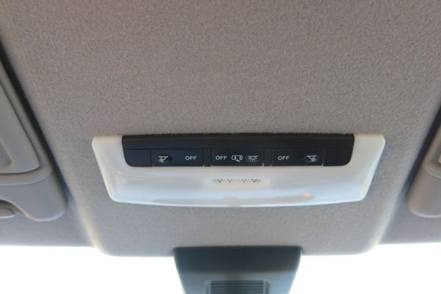 2021 Nissan Kicks SR FWD - 22990363 - 68