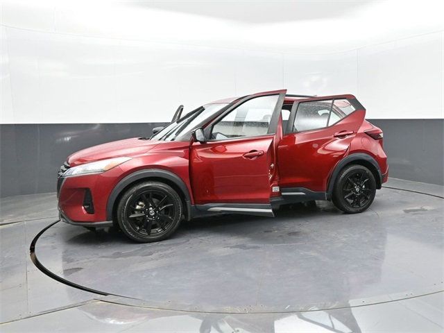 2021 Nissan Kicks SR FWD - 22957378 - 19