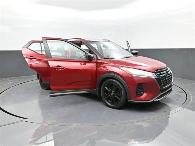 2021 Nissan Kicks SR FWD - 22957378 - 21