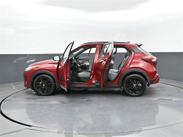 2021 Nissan Kicks SR FWD - 22957378 - 22