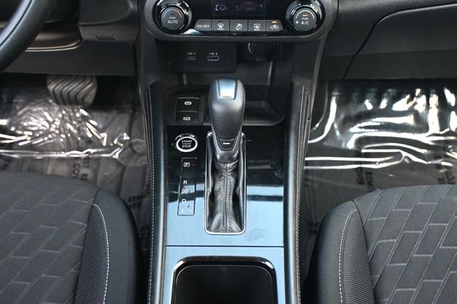 2021 Nissan Kicks SV FWD - 22850843 - 13