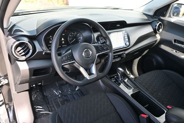 2021 Nissan Kicks SV FWD - 22850843 - 7
