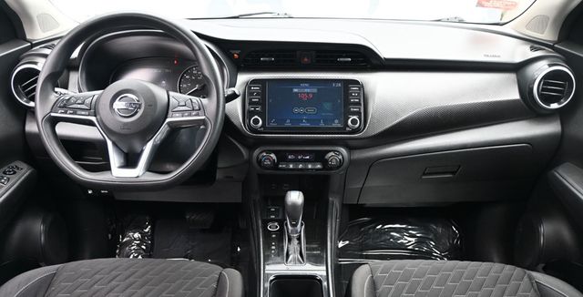 2021 Nissan Kicks SV FWD - 23047674 - 10