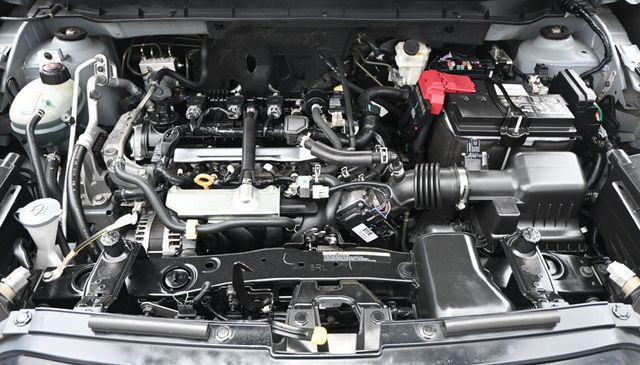 2021 Nissan Kicks SV FWD - 23047674 - 20