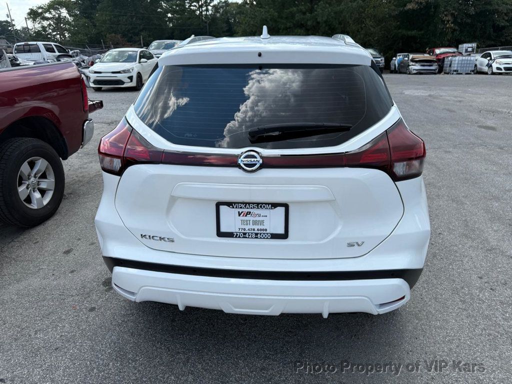 2021 Nissan Kicks SV photo 6