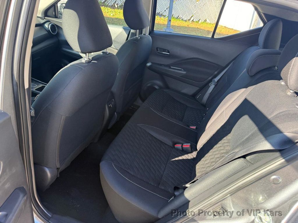 2021 Nissan Kicks SV FWD - 22954477 - 11