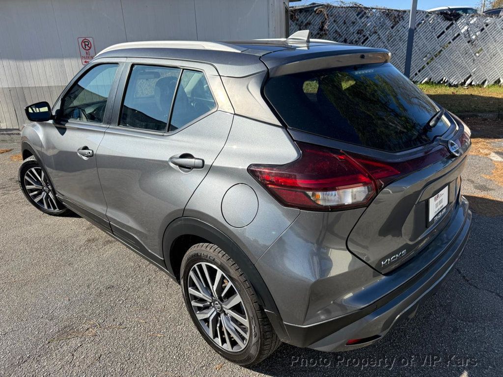 2021 Nissan Kicks SV FWD - 22954477 - 3