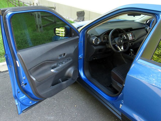 2021 Nissan Kicks SV FWD - 23024998 - 15