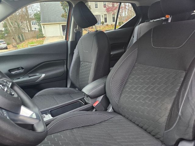 2021 Nissan Kicks SV FWD - 22955690 - 9