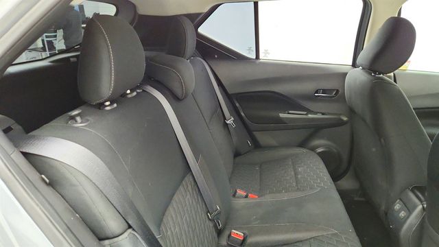 2021 Nissan Kicks SV FWD - 23032070 - 20