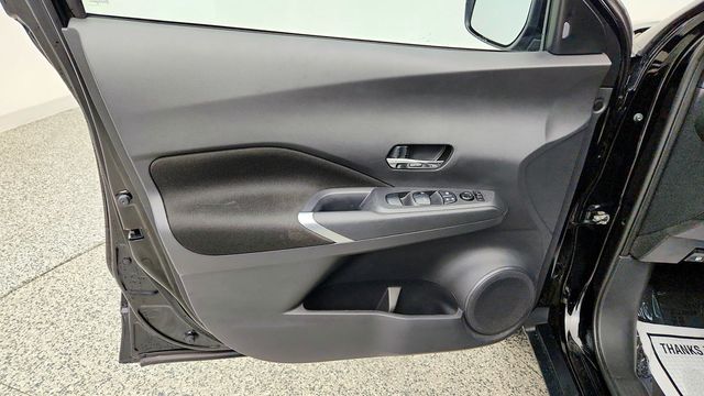 2021 Nissan Kicks SV FWD - 23100812 - 10