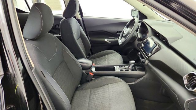 2021 Nissan Kicks SV FWD - 23100812 - 21