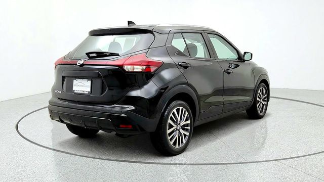 2021 Nissan Kicks SV FWD - 23100812 - 4