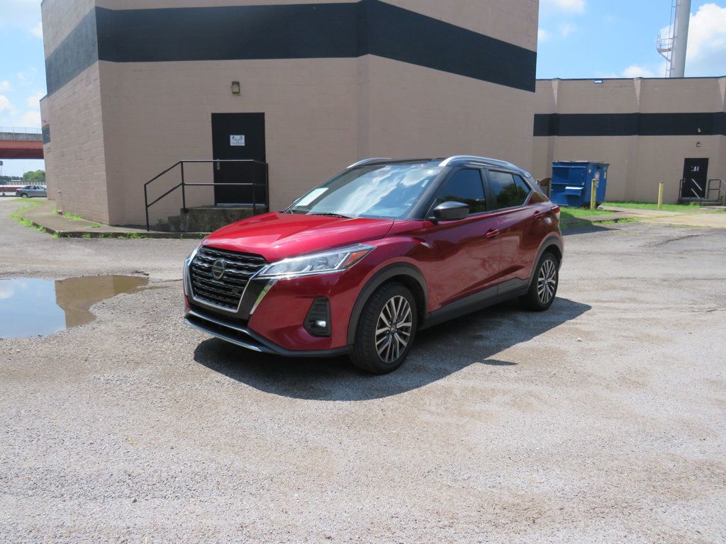 2021 Nissan Kicks SV photo 2