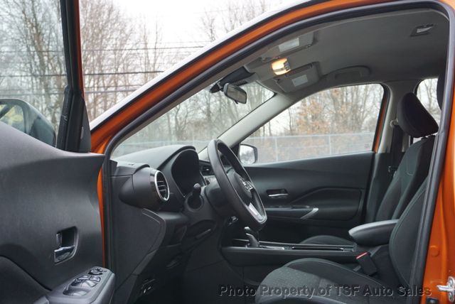 2021 Nissan Kicks SV FWD - 22984676 - 9