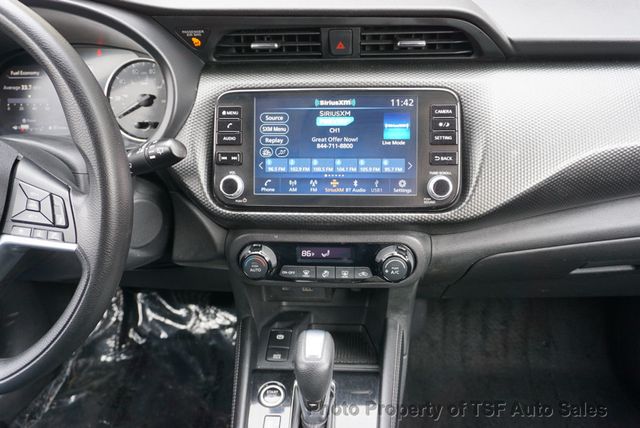 2021 Nissan Kicks SV FWD - 22984676 - 17