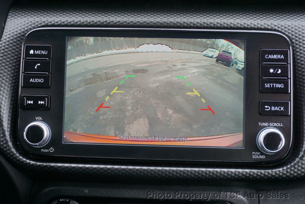 2021 Nissan Kicks SV FWD - 22984676 - 19