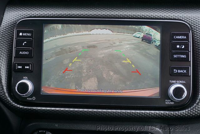 2021 Nissan Kicks SV FWD - 22984676 - 19