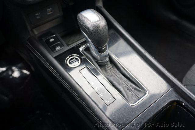 2021 Nissan Kicks SV FWD - 22984676 - 25