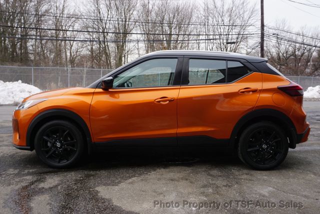 2021 Nissan Kicks SV FWD - 22984676 - 3