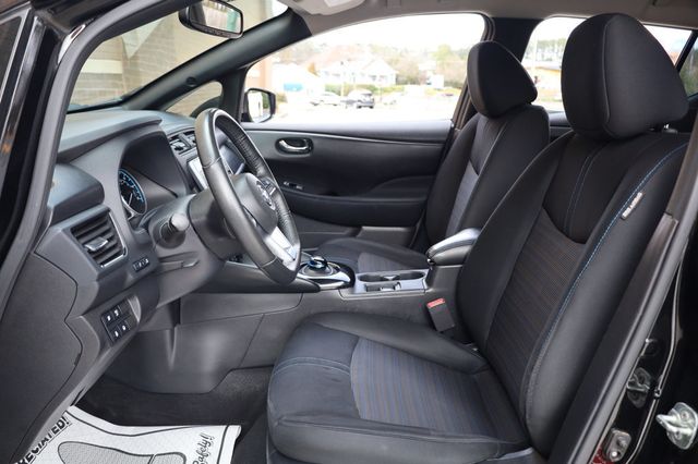 2021 Nissan Leaf SV w/ Tech Pkg! - 22980413 - 13