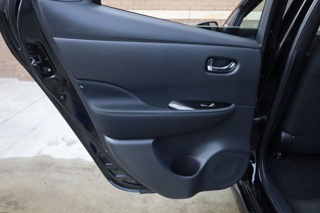 2021 Nissan Leaf SV w/ Tech Pkg! - 22980413 - 15