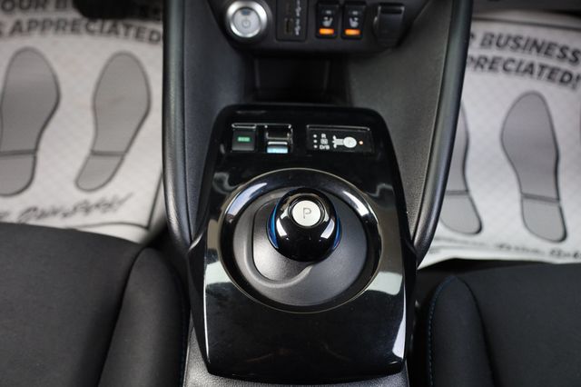2021 Nissan Leaf SV w/ Tech Pkg! - 22980413 - 42