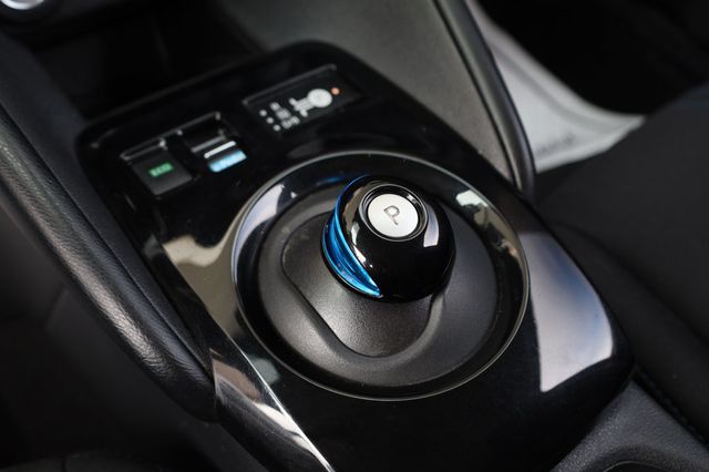 2021 Nissan Leaf SV w/ Tech Pkg! - 22980413 - 43