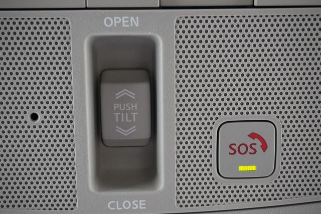 2021 Nissan Maxima Platinum 3.5L - 22949659 - 25