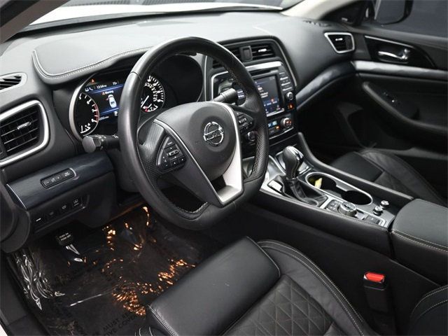 2021 Nissan Maxima Platinum photo 4