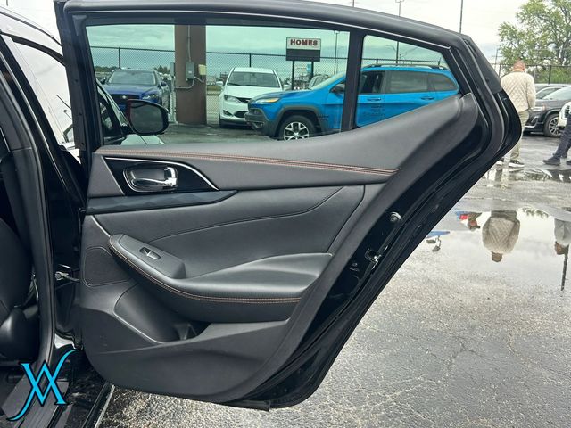 2021 Nissan Maxima SR Sedan 4D - 23082718 - 19