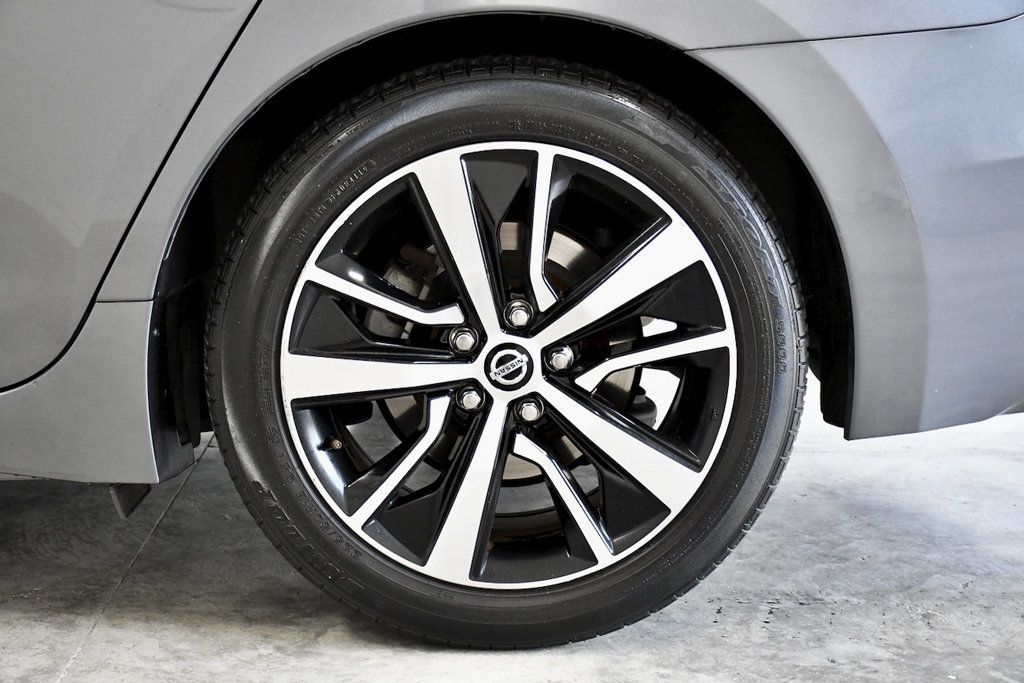 2021 Nissan Maxima SV 3.5L - 23095620 - 11