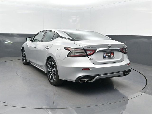 2021 Nissan Maxima SV photo 3