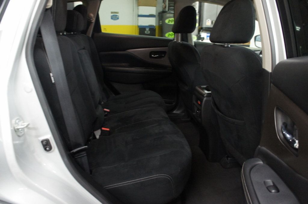 2021 Nissan Murano 1-Owner, SV, Great Shape, Stylish! - 22585047 - 38