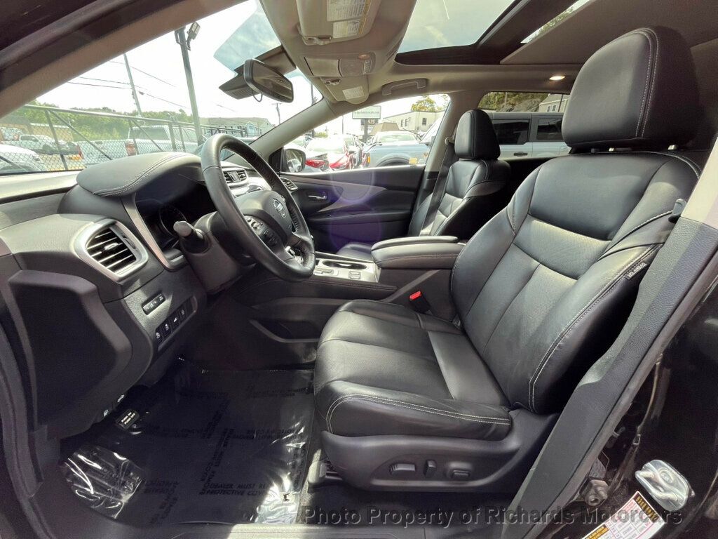 2021 Nissan Murano SL photo 11