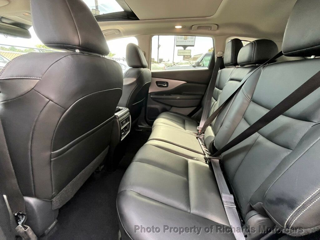 2021 Nissan Murano SL photo 14