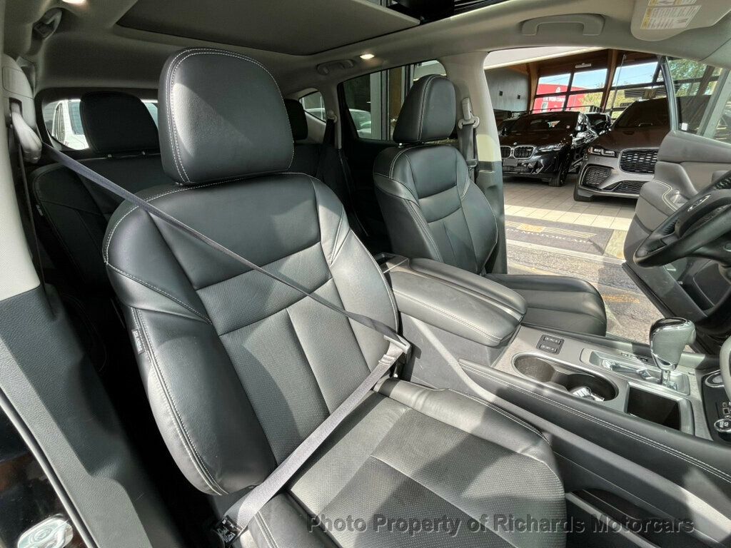 2021 Nissan Murano SL photo 17