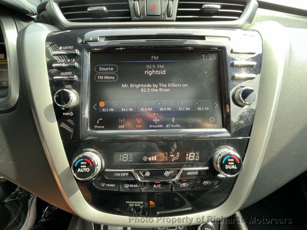 2021 Nissan Murano SL photo 23