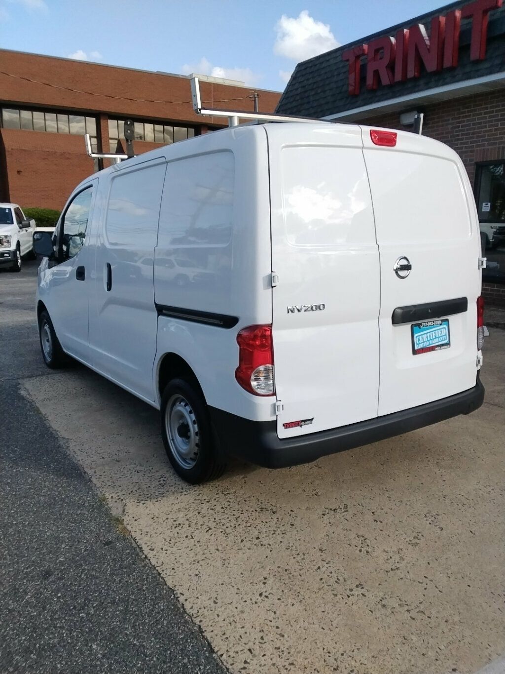2021 Nissan NV200 S photo 2