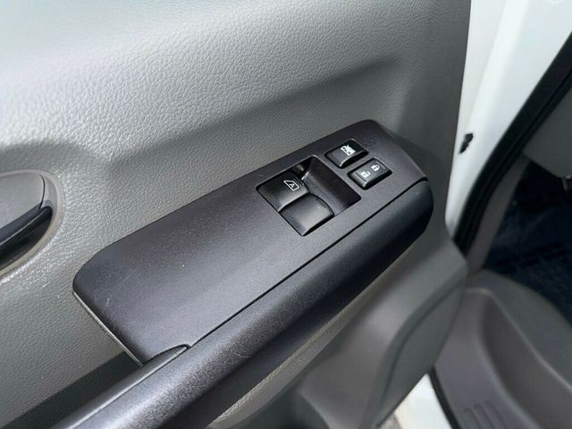 2021 Nissan NV Cargo ** 1 OWNER CLEAN CARFAX REPORT!! ** - 22948789 - 10