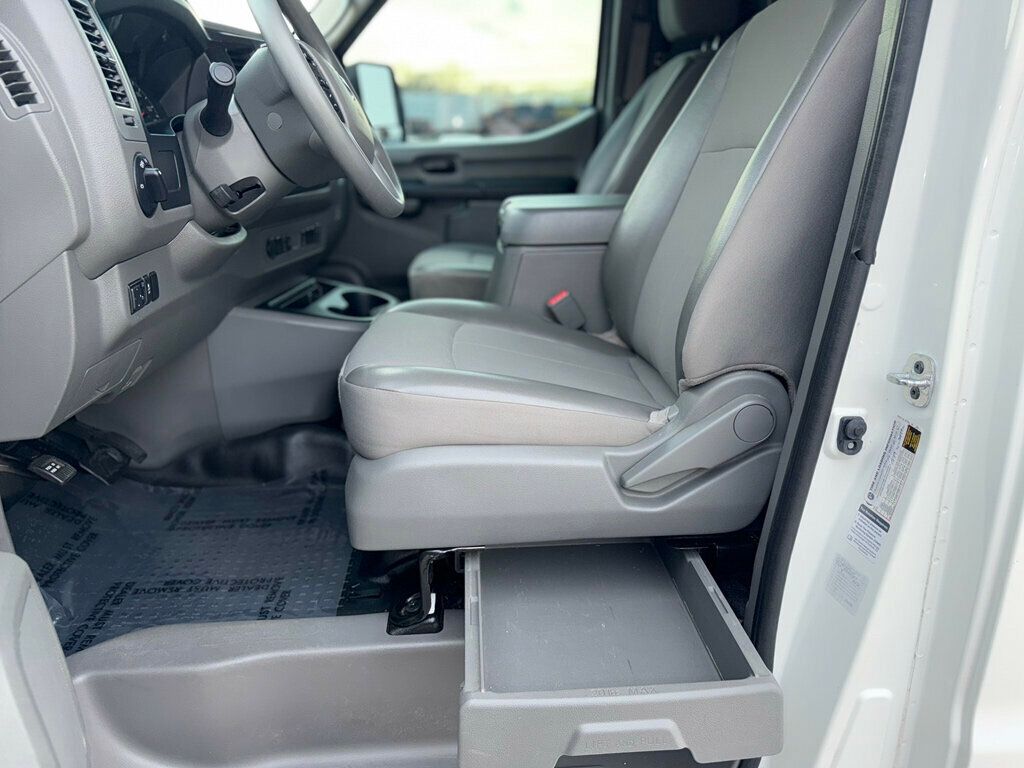 2021 Nissan NV Cargo ** 1 OWNER CLEAN CARFAX REPORT!! ** - 22948789 - 14